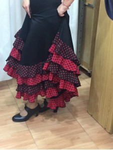 Falda flamenco corte oblicuo